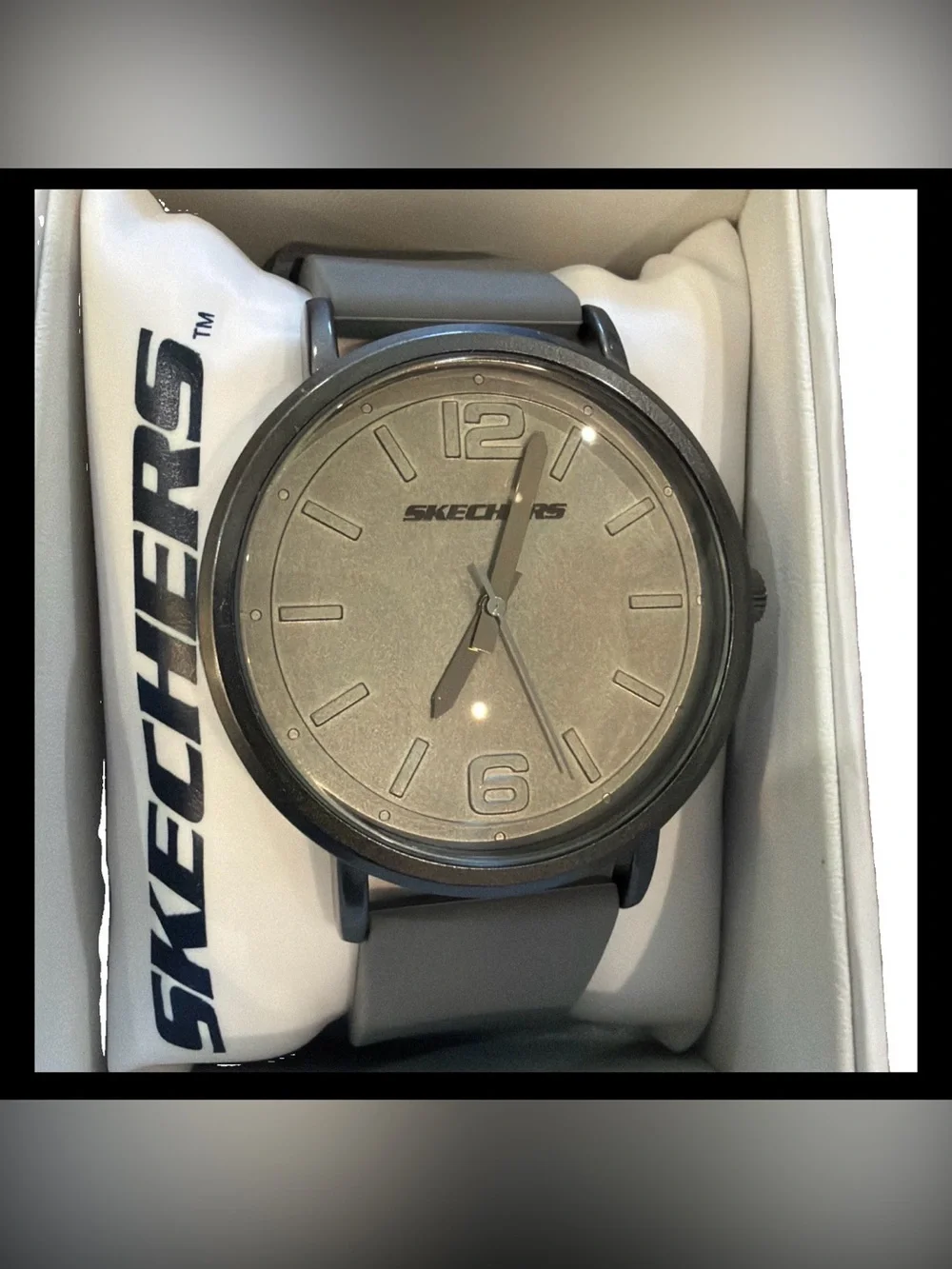 Skechers Ardmore Gray Strap 46mm Minimalist Men's Sports Watch SR5040 NWT